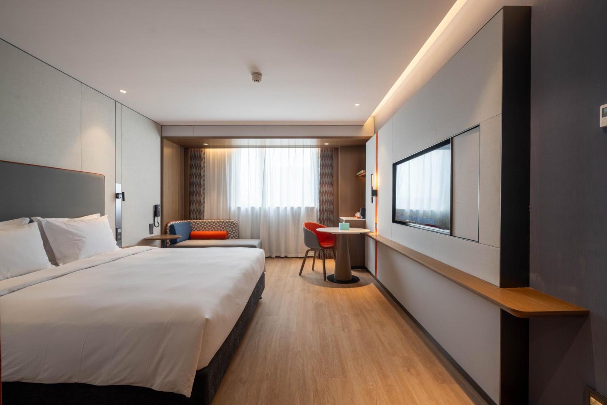 Holiday Inn Express Shanghai Pujiang Lianhang Road By Ihg Kültér fotó