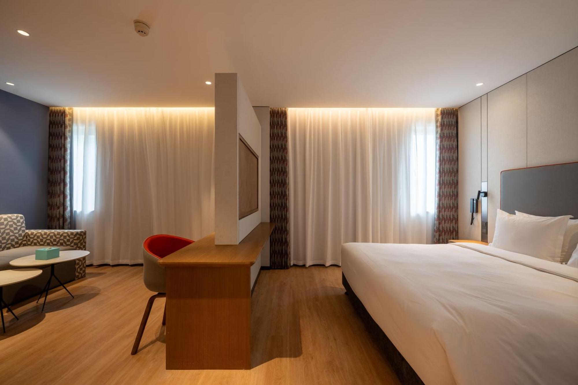 Holiday Inn Express Shanghai Pujiang Lianhang Road By Ihg Kültér fotó