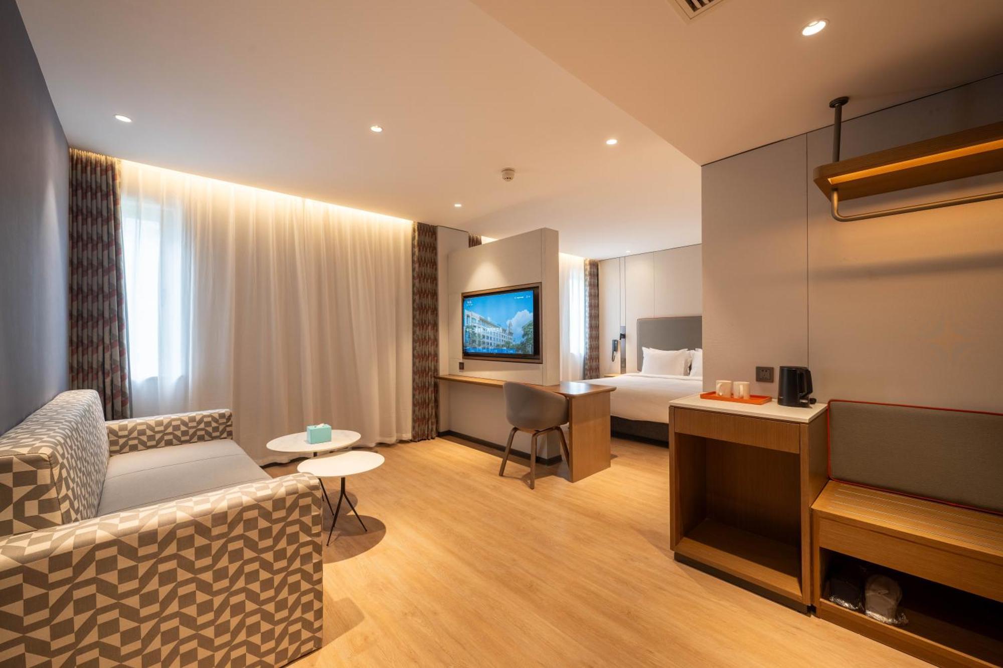 Holiday Inn Express Shanghai Pujiang Lianhang Road By Ihg Kültér fotó