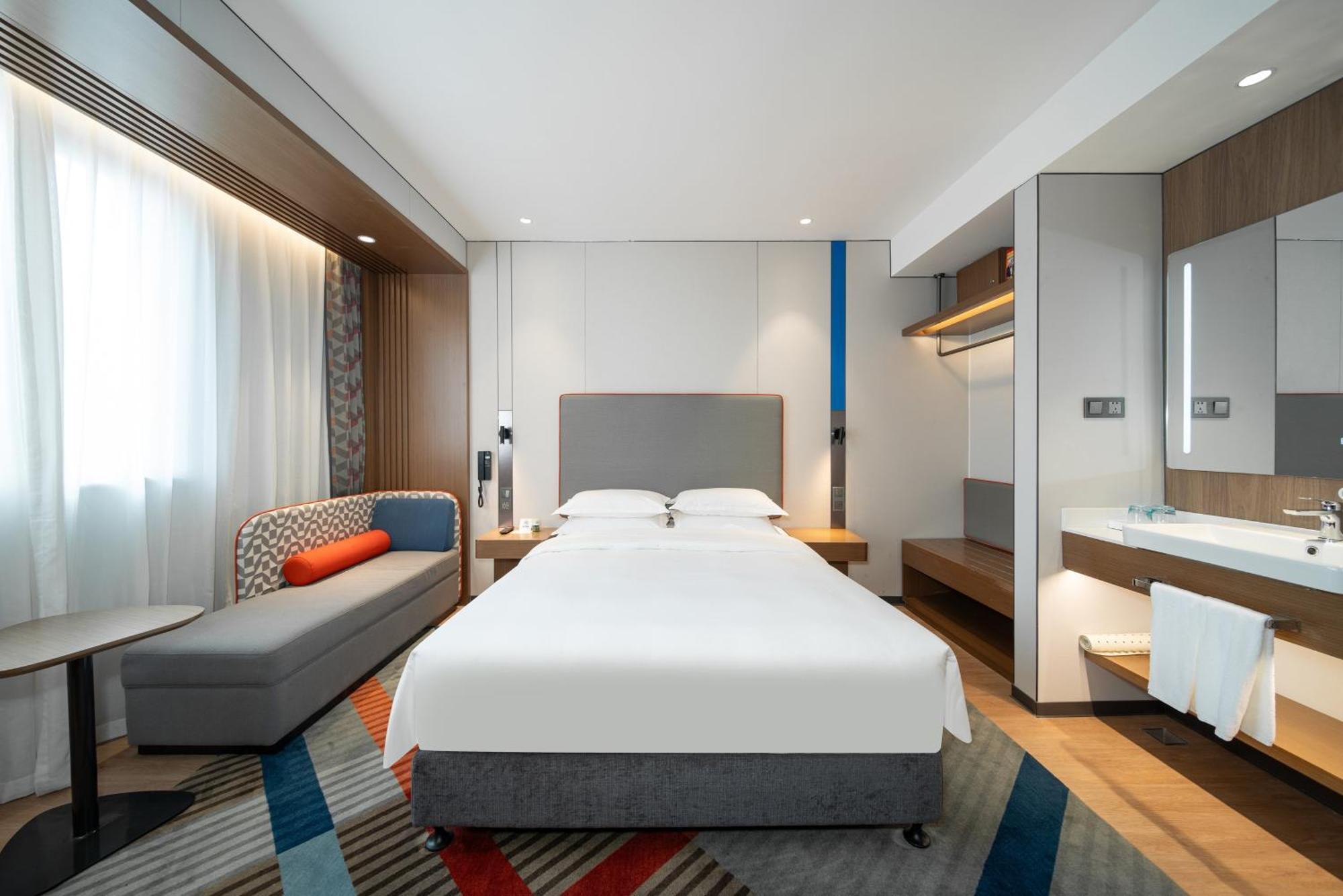 Holiday Inn Express Shanghai Pujiang Lianhang Road By Ihg Kültér fotó